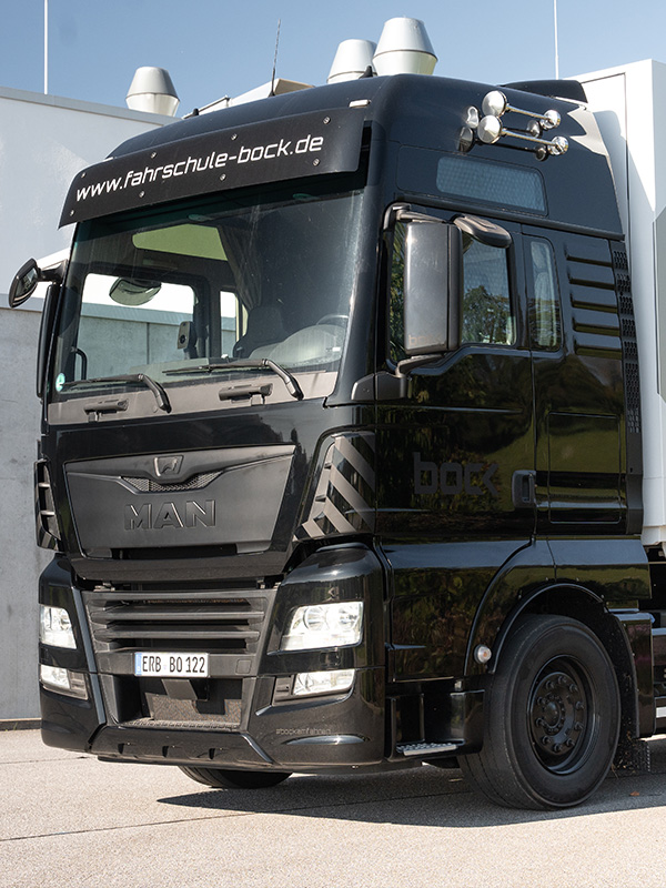 Fahrschule-Bock-LKW-Fuehrerschein-2026jpg